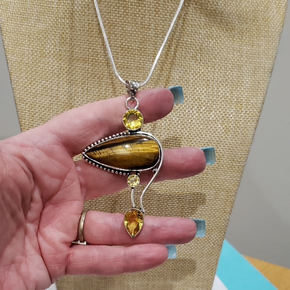 Tiger eye gemstone, 925 silver necklace - Picture 7 of 11